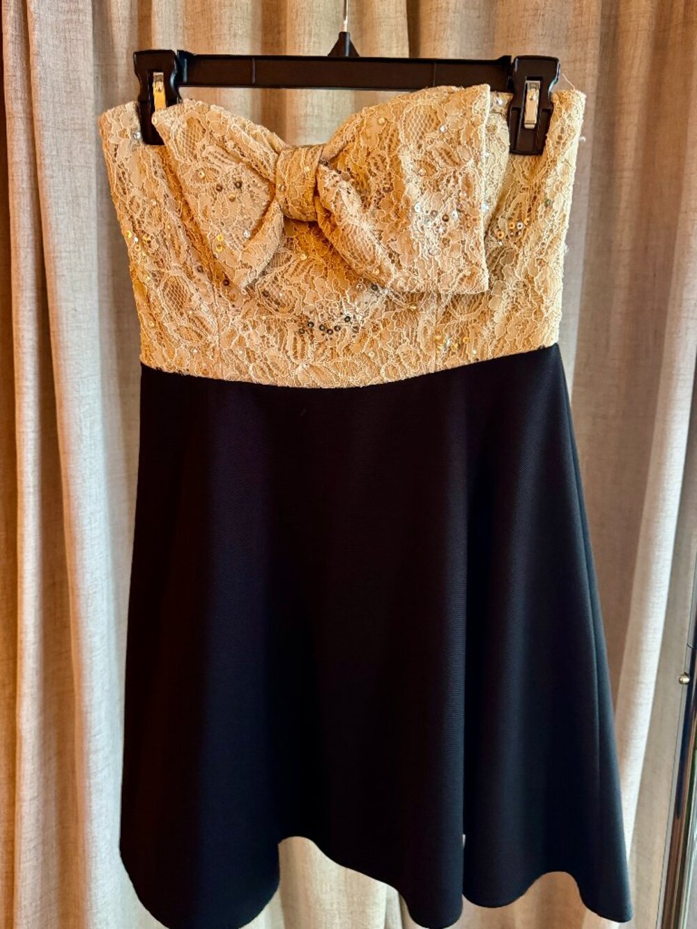 Roberta Beige and Black Bow Cocktail Dress- Size 5/6